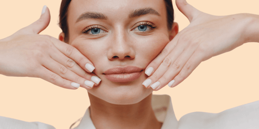 ¿Cómo el Yoga Facial Holístico puede transformar tu piel?